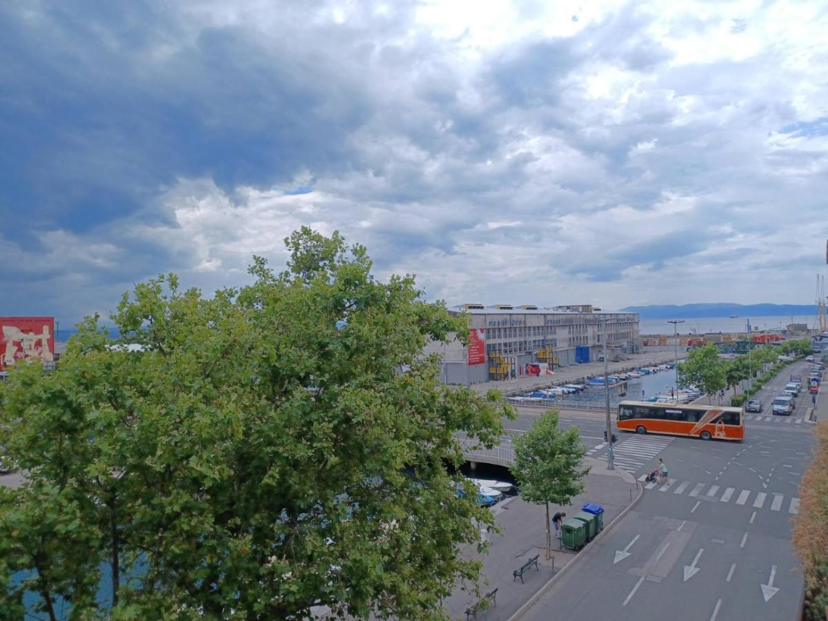 In The Centar Of Rijeka Apartment Exterior photo